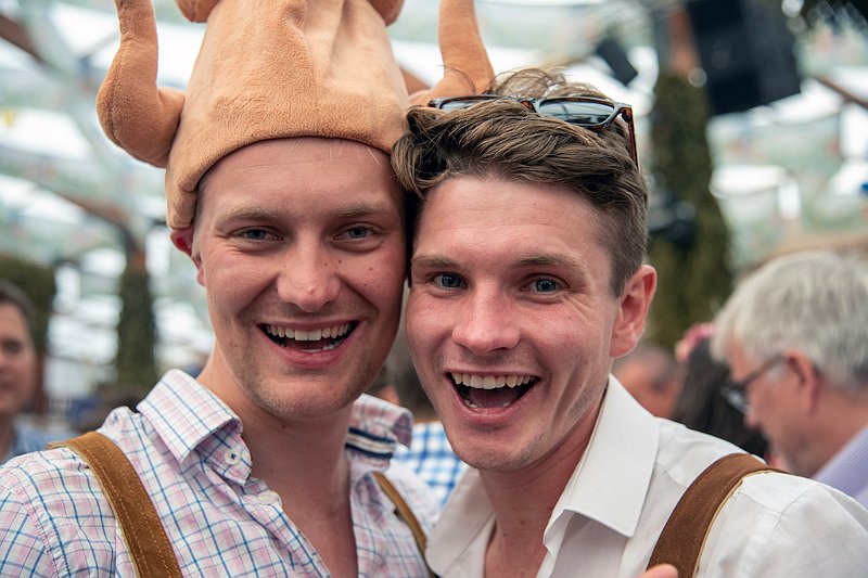 Prosit 11.jpg